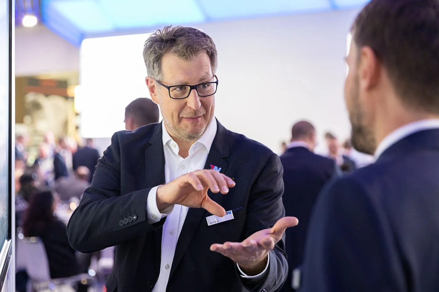 Gerd Bart im Gespräch auf der EMO 2025